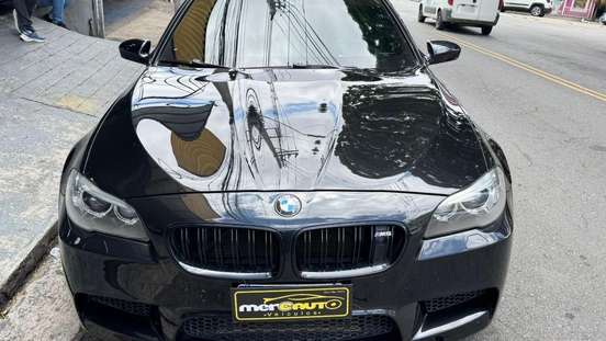 BMW-M5-4.4 V8 32V GASOLINA 4P AUTOMÁTICO BMW-M5-2013