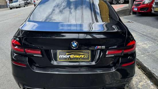 BMW-M5-4.4 V8 32V GASOLINA 4P AUTOMÁTICO BMW-M5-2013