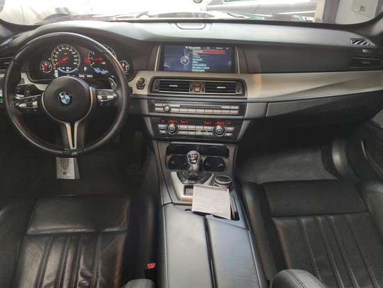 BMW-M5-4.4 V8 32V GASOLINA 4P AUTOMÁTICO BMW-M5-2013