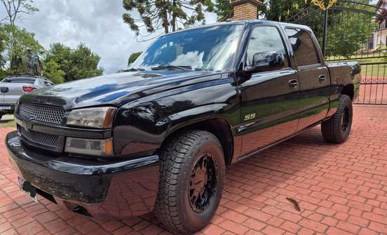 CHEVROLET-SILVERADO-2004