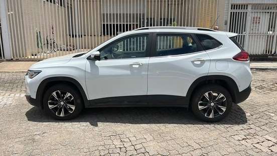 CHEVROLET-TRACKER-2023