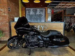 HARLEY-DAVIDSON STREET GLIDE 