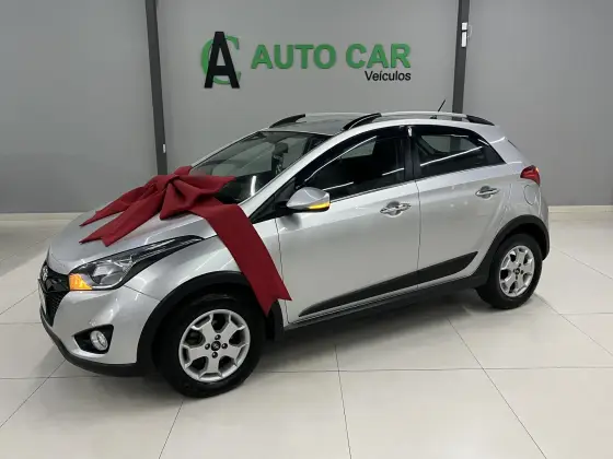HYUNDAI HB20X 1.6 16V PREMIUM FLEX 4P AUTOMÁTICO HYUNDAI HB20X 1.6 16V PREMIUM FLEX 4P AUTOMÁTICO