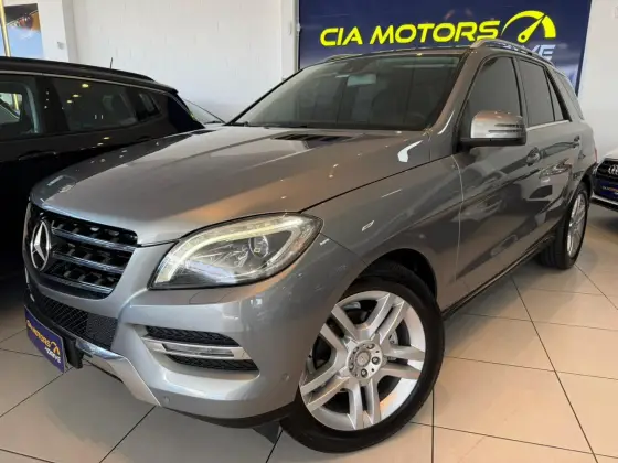 MERCEDES-BENZ ML 350 3.0 BLUETEC V6 DIESEL 4P AUTOMÁTICO MERCEDES-BENZ ML 350 3.0 BLUETEC V6 DIESEL 4P AUTOMÁTICO