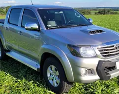 TOYOTA HILUX 3.0 SRV 4X4 CD 16V TURBO INTERCOOLER DIESEL 4P AUTOMÁTICO TOYOTA HILUX 3.0 SRV 4X4 CD 16V TURBO INTERCOOLER DIESEL 4P AUTOMÁTICO