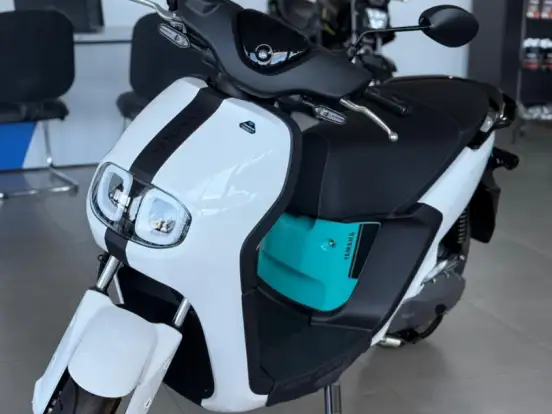 YAMAHA-NEOS CONNECTED YAMAHA-NEOS CONNECTED-2025