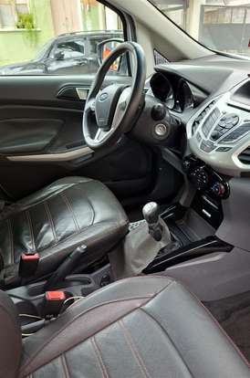 FORD-ECOSPORT-2013