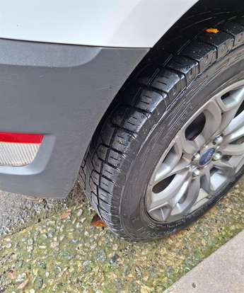 FORD-ECOSPORT-2013