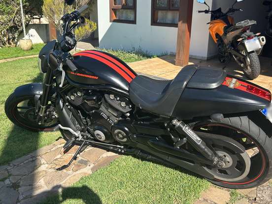 HARLEY-DAVIDSON-V-ROD 10TH ANNIVERSARY EDITION HARLEY-DAVIDSON-V-ROD 10TH ANNIVERSARY EDITION-2012