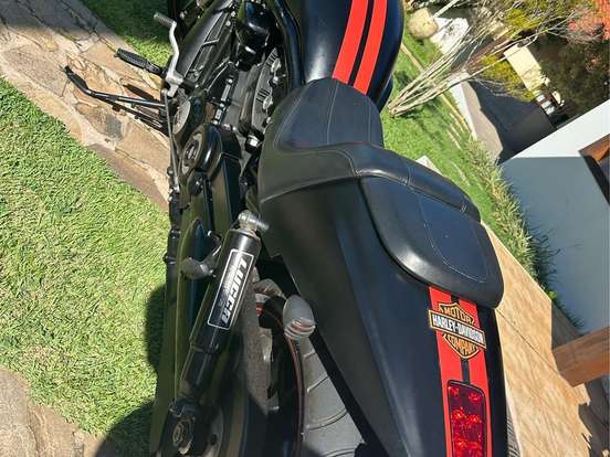 HARLEY-DAVIDSON-V-ROD 10TH ANNIVERSARY EDITION HARLEY-DAVIDSON-V-ROD 10TH ANNIVERSARY EDITION-2012