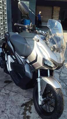 HONDA-ADV-2022