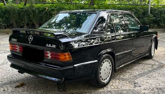 MERCEDES-BENZ-190 E-1988