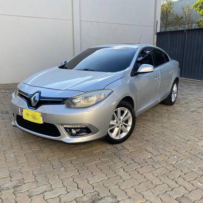 RENAULT FLUENCE 2.0 PRIVILÉGE 16V FLEX 4P AUTOMÁTICO