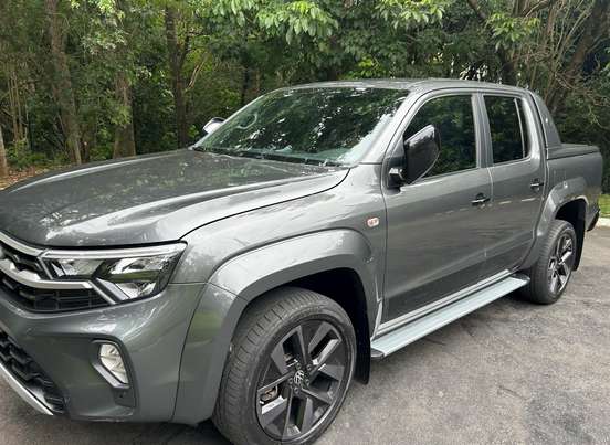 VOLKSWAGEN-AMAROK-2024