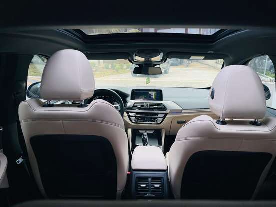 BMW-X4-2019