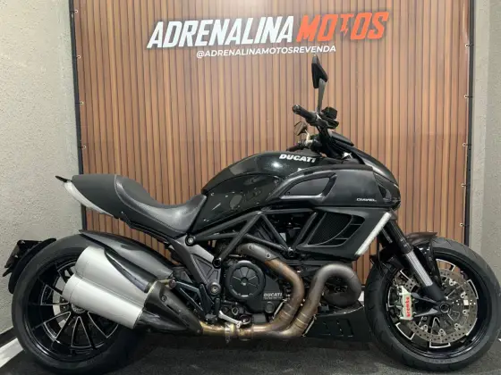 DUCATI DIAVEL ABS 