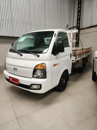 HYUNDAI HR 2.5 LONGO SEM CAÇAMBA 4X2 16V 130CV TURBO INTERCOOLER DIESEL 2P MANUAL HYUNDAI HR 2.5 LONGO SEM CAÇAMBA 4X2 16V 130CV TURBO INTERCOOLER DIESEL 2P MANUAL