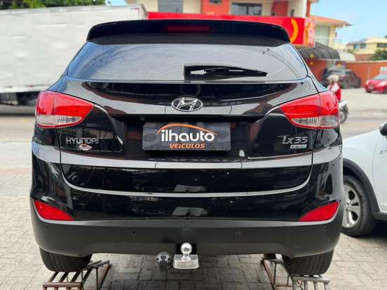 HYUNDAI-IX35-2015