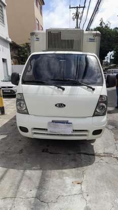 KIA-BONGO-2011