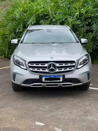 MERCEDES-BENZ GLA 200 1.6 CGI FLEX ADVANCE 7G-DCT MERCEDES-BENZ GLA 200 1.6 CGI FLEX ADVANCE 7G-DCT