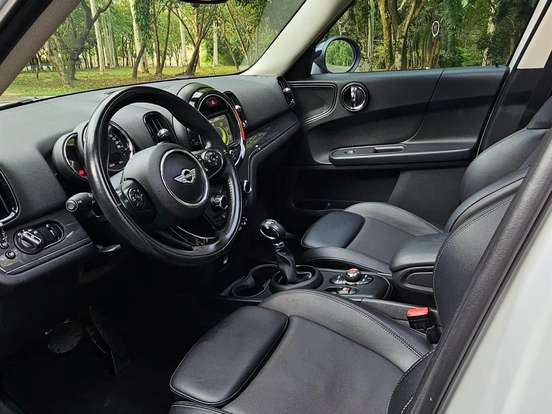 MINI-COOPER-1.5 12V TURBO GASOLINA TOP 4P AUTOMÁTICO MINI-COOPER-2017