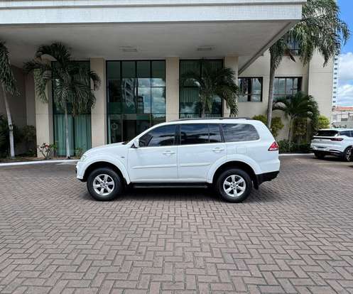 MITSUBISHI-PAJERO DAKAR-2014
