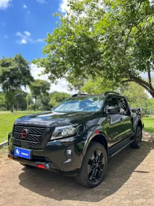 NISSAN FRONTIER 2.3 16V TURBO DIESEL PRO4X CD 4X4 AUTOMÁTICO NISSAN FRONTIER 2.3 16V TURBO DIESEL PRO4X CD 4X4 AUTOMÁTICO