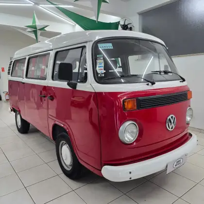 VOLKSWAGEN KOMBI 1.6 MI STD ESCOLAR 8V GASOLINA 3P MANUAL
