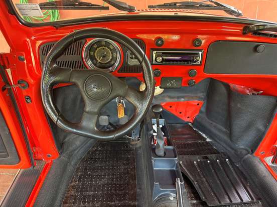 VOLKSWAGEN-FUSCA-1.3 L 8V GASOLINA 2P MANUAL VOLKSWAGEN-FUSCA-1976