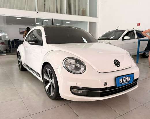 VOLKSWAGEN-FUSCA-2012
