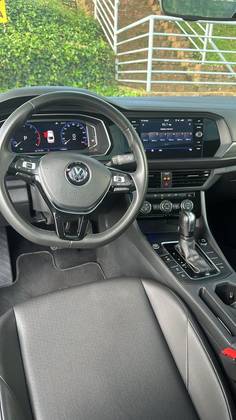 VOLKSWAGEN JETTA 1.4 250 TSI TOTAL FLEX COMFORTLINE TIPTRONIC