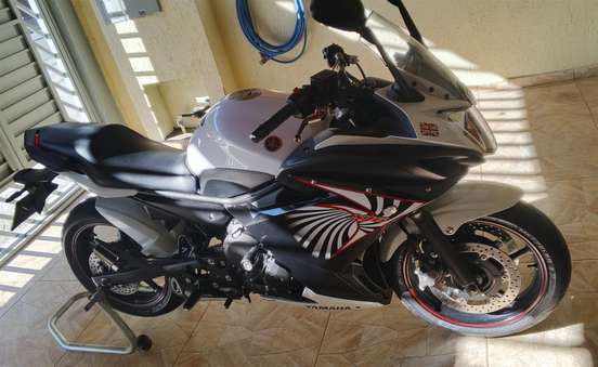 YAMAHA-XJ6 F-2012