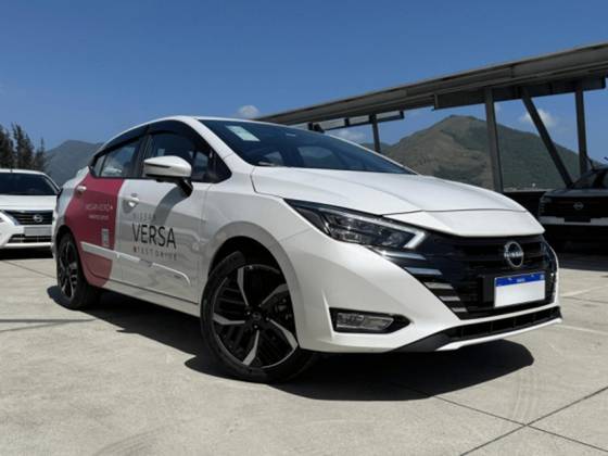 NISSAN VERSA 1.6 16V FLEX EXCLUSIVE XTRONIC