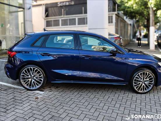 AUDI-A3-2.0 40 TFSI GASOLINA SPORTBACK PERFORMANCE BLACK S-TRONIC AUDI-A3-2025