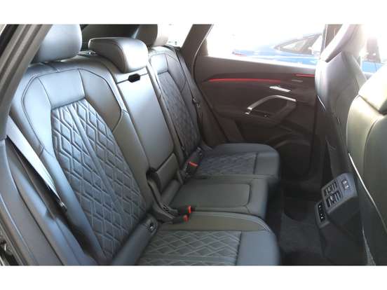 AUDI-SQ5-2025