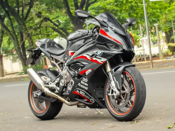 BMW S 1000 RR BMW S 1000 RR