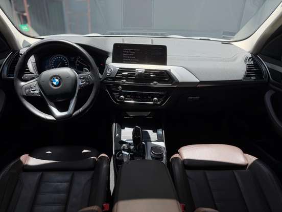 BMW-X3-2018