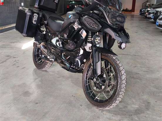BMW-R 1250 GS ADVENTURE TRIPLE BLACK BMW-R 1250 GS ADVENTURE TRIPLE BLACK-2023