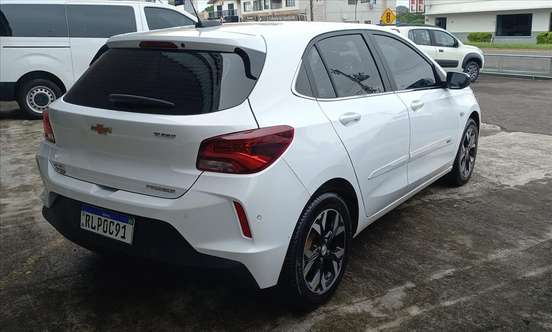 CHEVROLET-ONIX-2022