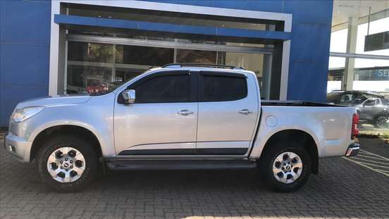 CHEVROLET-S10-2.8 LTZ 4X2 CD 16V TURBO DIESEL 4P AUTOMÁTICO CHEVROLET-S10-2013