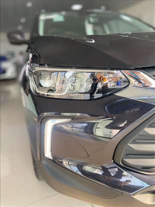 CHEVROLET-TRACKER-2024