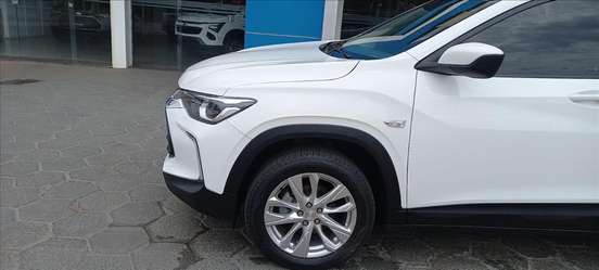 CHEVROLET-TRACKER-2022
