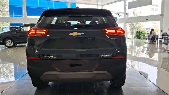 CHEVROLET-TRACKER-2024