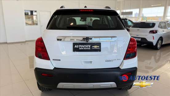 CHEVROLET-TRACKER-2014