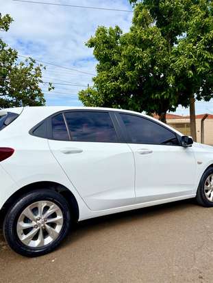 CHEVROLET-ONIX-2020