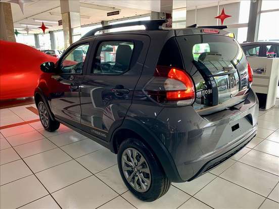 FIAT-MOBI-1.0 EVO FLEX TREKKING MANUAL FIAT-MOBI-2025
