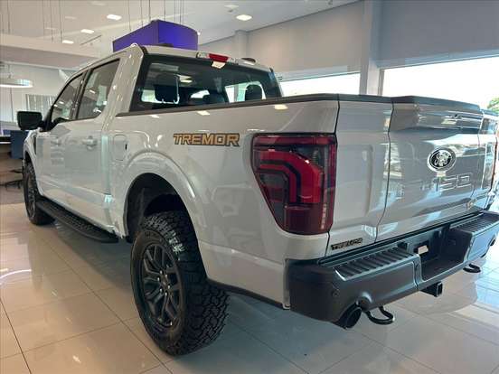 FORD-F-150-2025