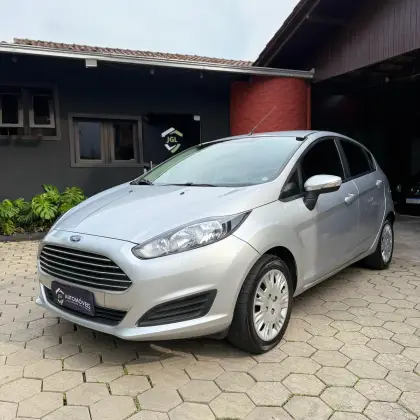 FORD FIESTA 1.6 SE HATCH 16V FLEX 4P MANUAL