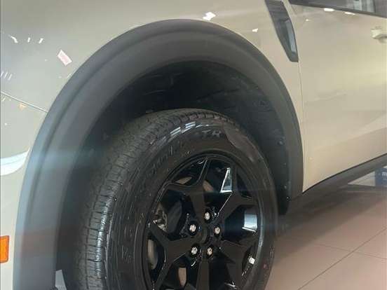 FORD-MAVERICK-2.0 ECOBOOST GASOLINA BLACK AUTOMÁTICO FORD-MAVERICK-2025