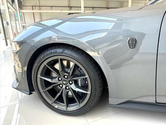 FORD-MUSTANG-5.0 V8 GASOLINA DARK HORSE SELECTSHIFT FORD-MUSTANG-2025